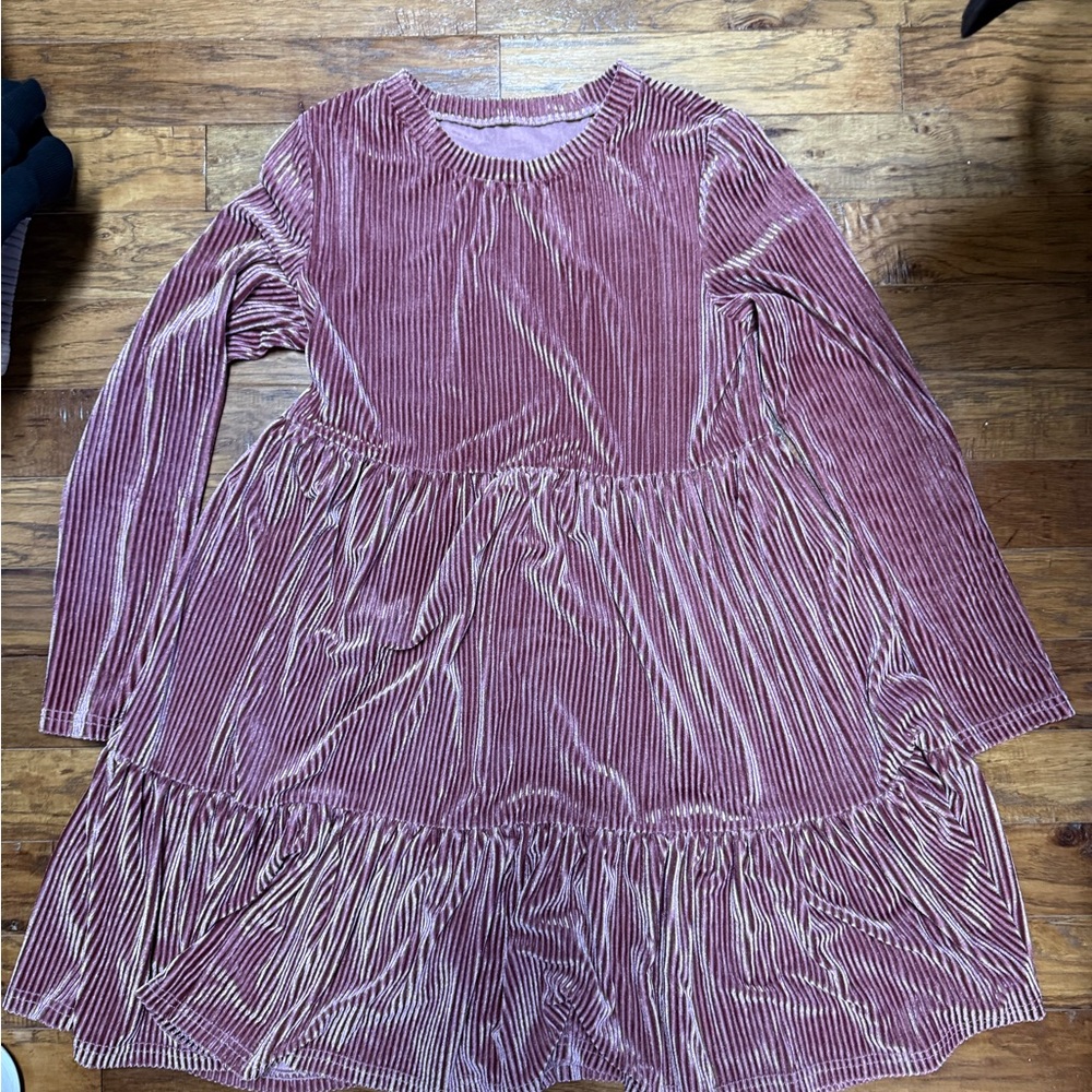 Velvet Long Sleeve Dress in Pink
